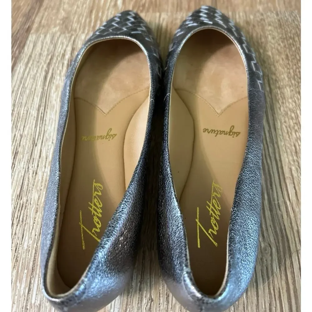 Trotters Estee Woven Leather Flats 7.5W Silver Metallic Pointed Toe Comfort